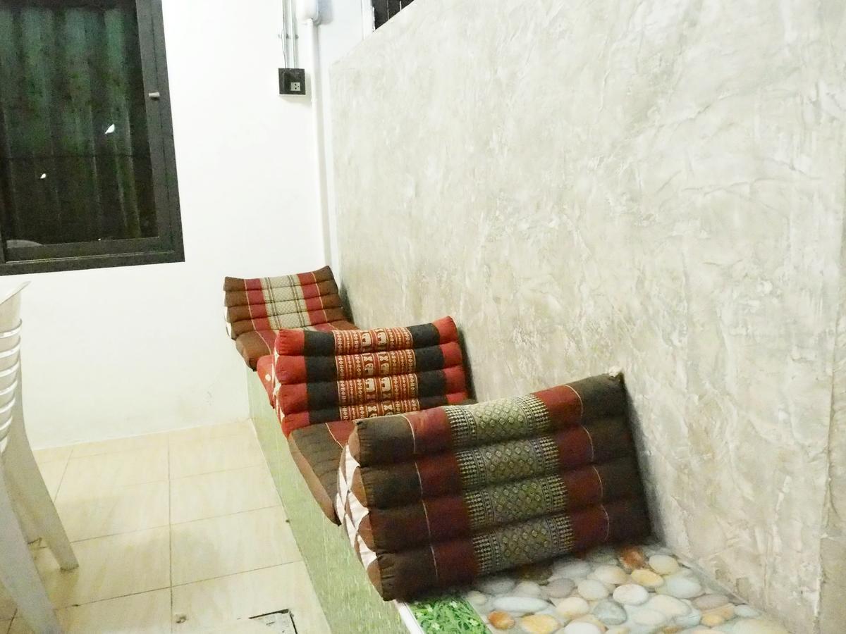 Lotto Hotel Rayong Extérieur photo