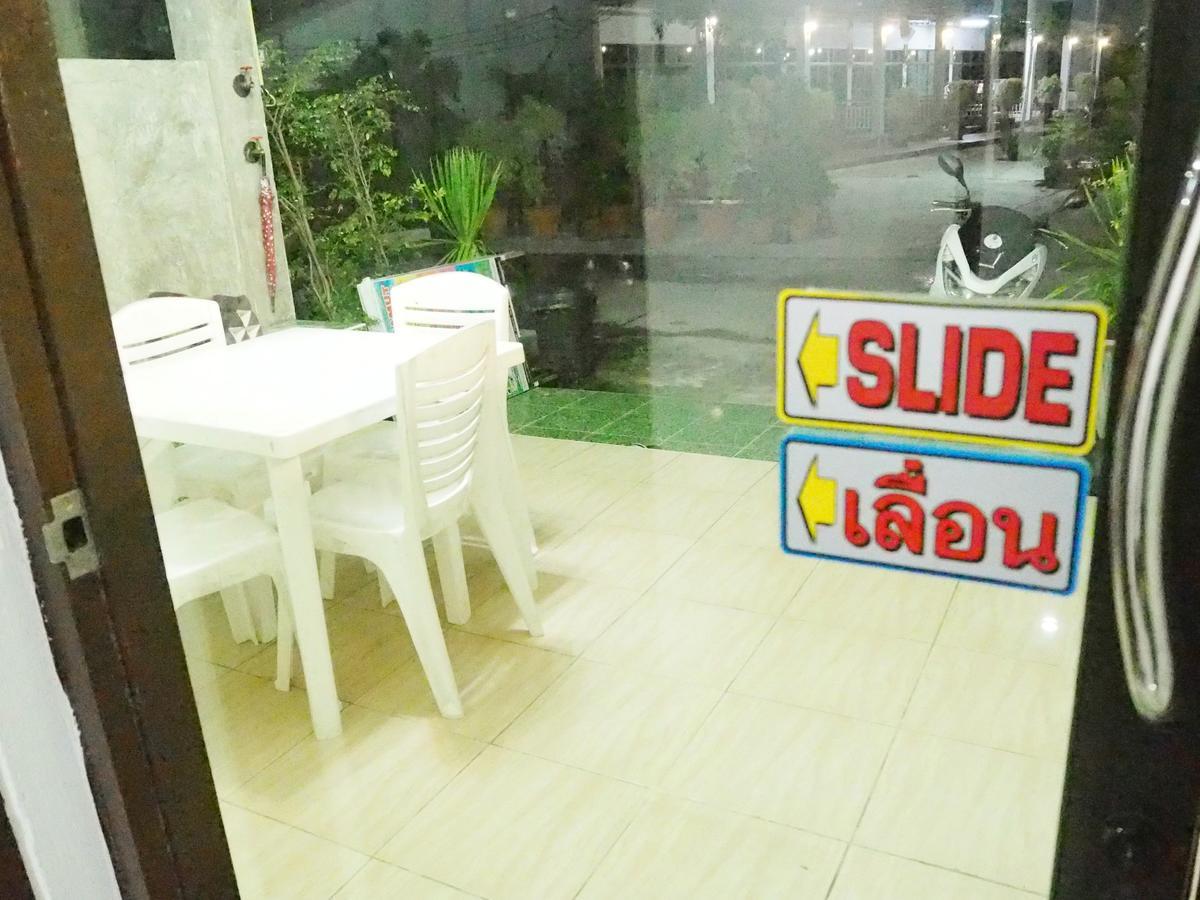 Lotto Hotel Rayong Extérieur photo